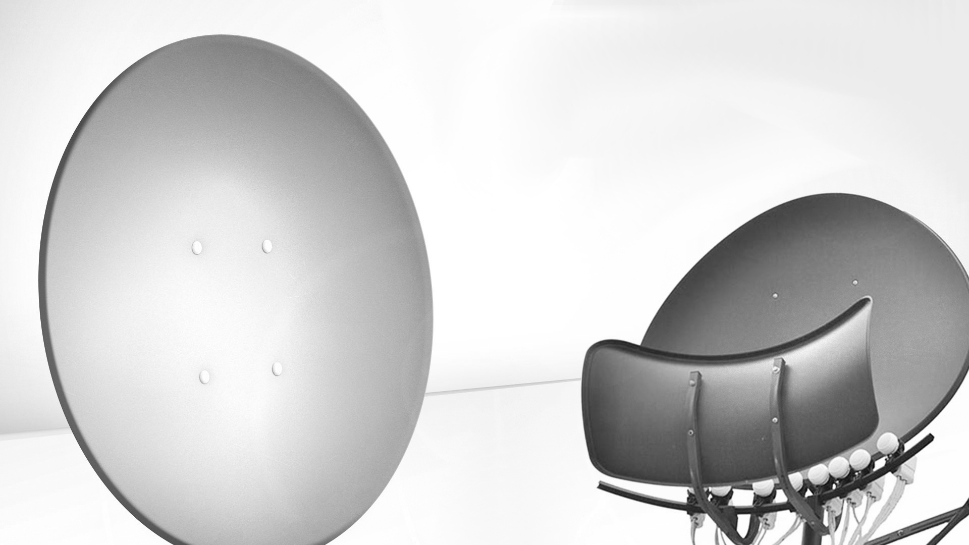 Sat Schüssel mit 4 LNBs